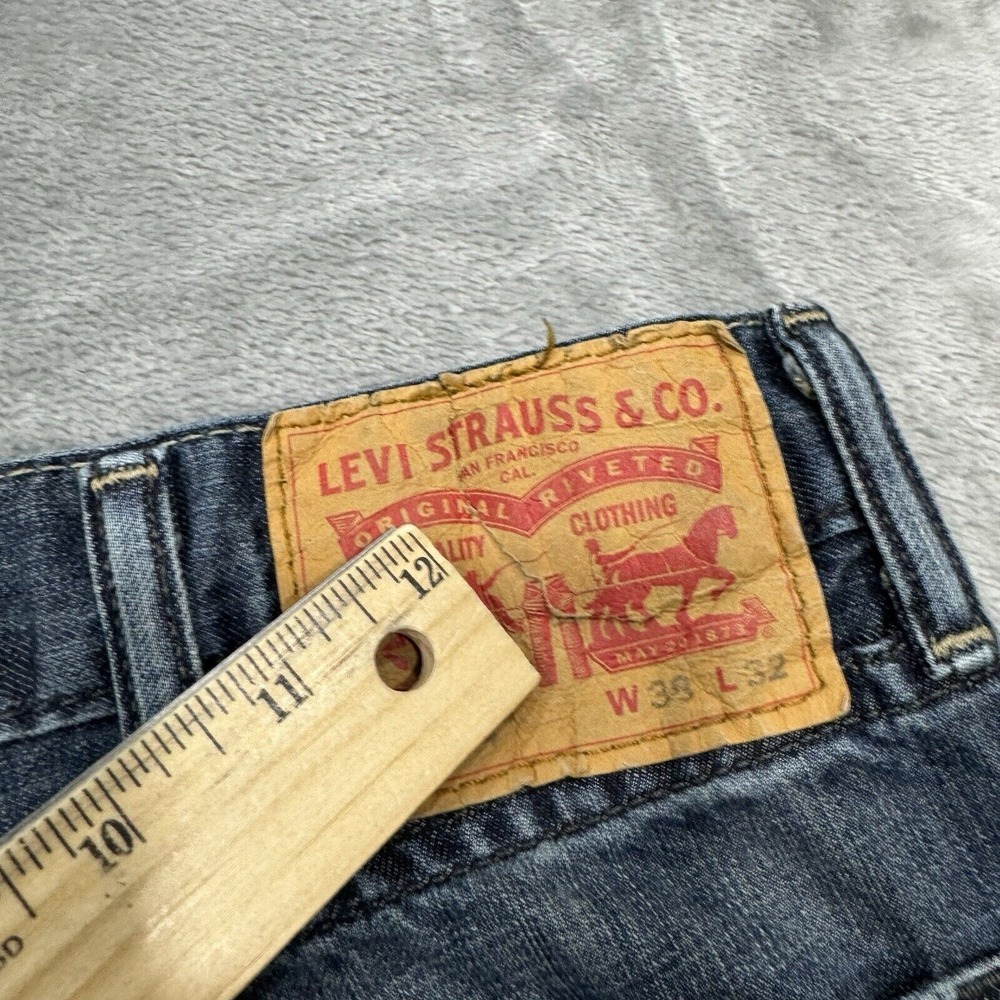Levis Jeans Mens 38x32 Blue 514 Straight Fit Dark Wash Denim Pockets Logo Work‎ - Picture 12 of 13